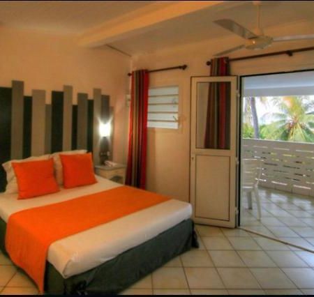 Hotel Caravelle La Trinite Εξωτερικό φωτογραφία